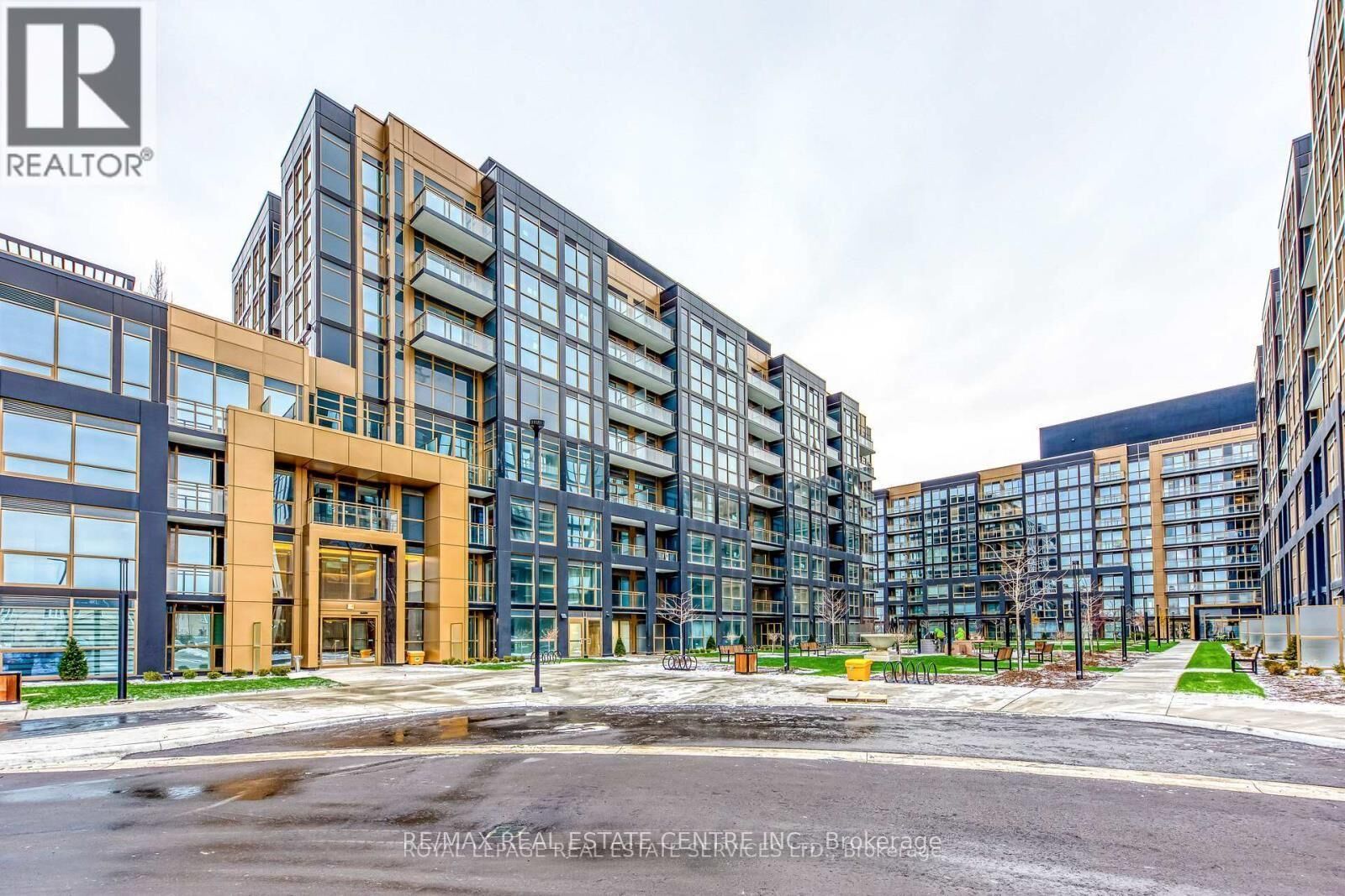 Property Photo:  2333 Khalsa Gate North 501  ON L7M 0X7 