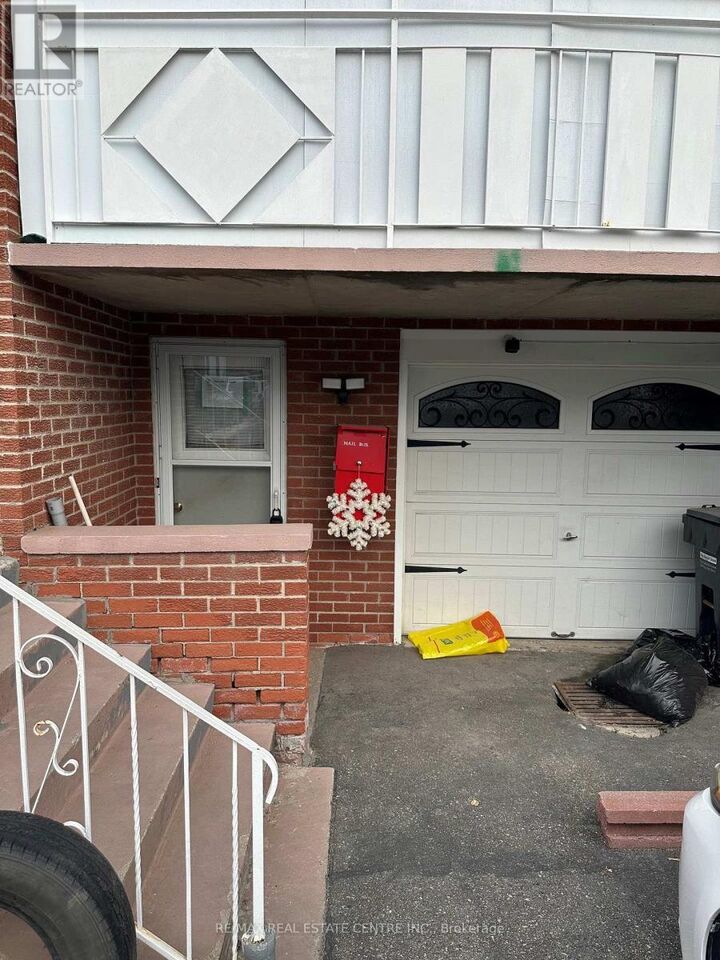 Property Photo: 33 Prouse Drive ON L6V 3A3