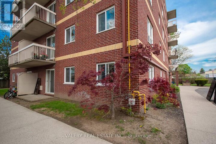 Property Photo:  626 First St Street 101  ON N5V 2A2 