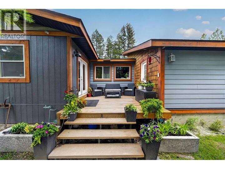 Photo de la propriété: 3675 Edwards Road BC V0B 1T4