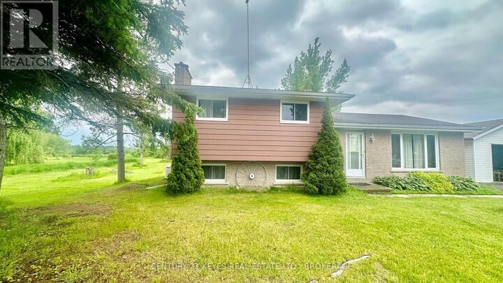 Property Photo: 85 Haig Road ON K7G 2V4