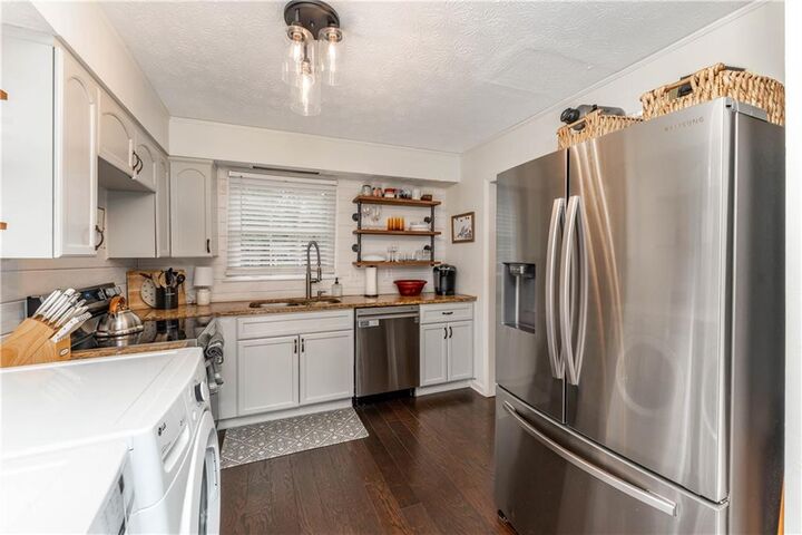 Property Photo:  6700 Roswell Road 17A  GA 30328 