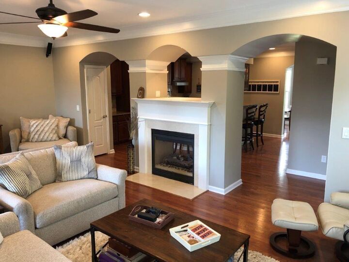 Property Photo: 2016 Manchester Way GA 30075
