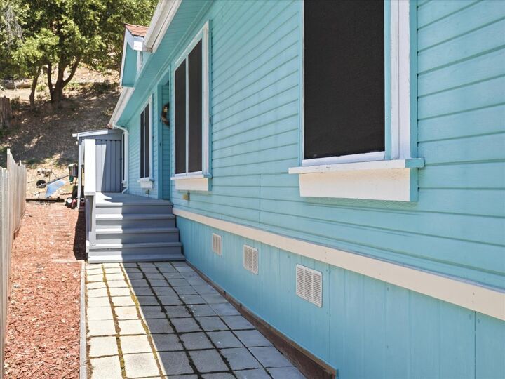Property Photo: 39737 Road 274 34 CA 93604