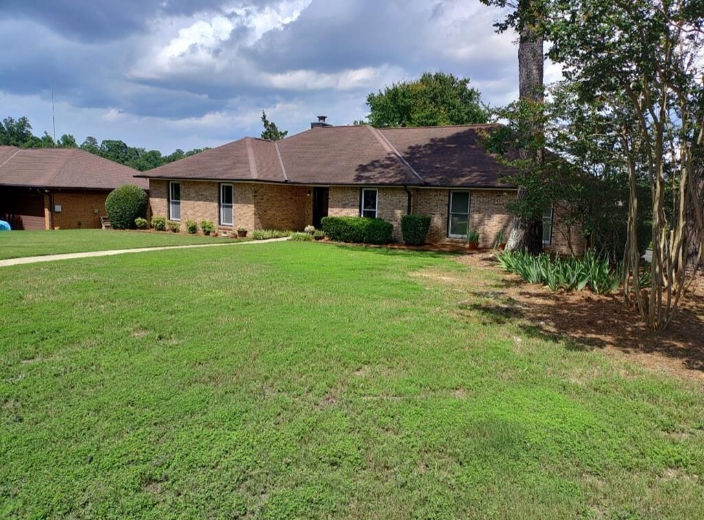 Property Photo: 7100 Daisy Street GA 31904