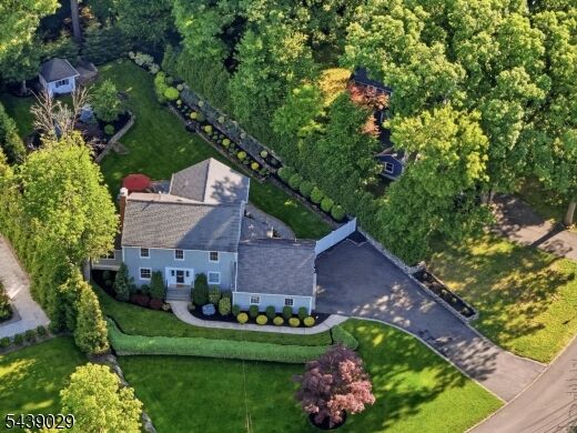 Property Photo:  62 Fells Rd  NJ 07044 