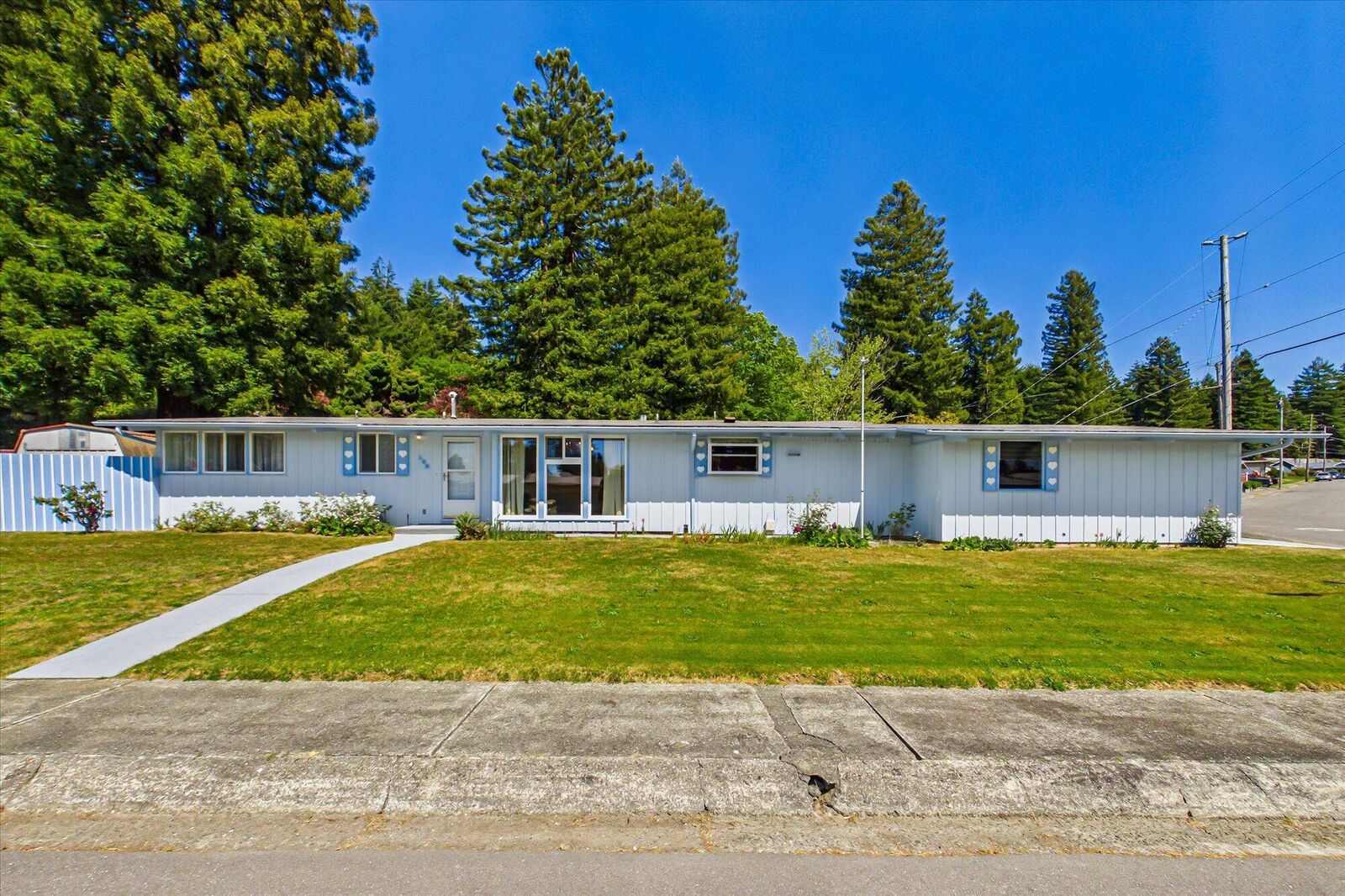 Property Photo: 102 Acacia Drive CA 95525