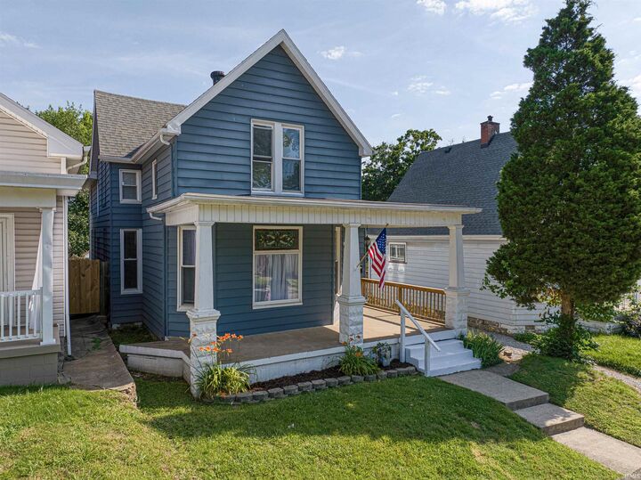 Property Photo:  2817 W Franklin Street  IN 47712 