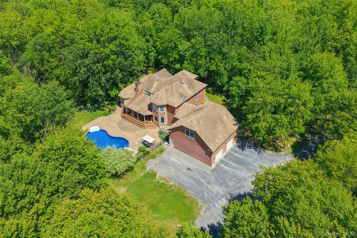 Property Photo: 6 Foxwood Road NY 12561