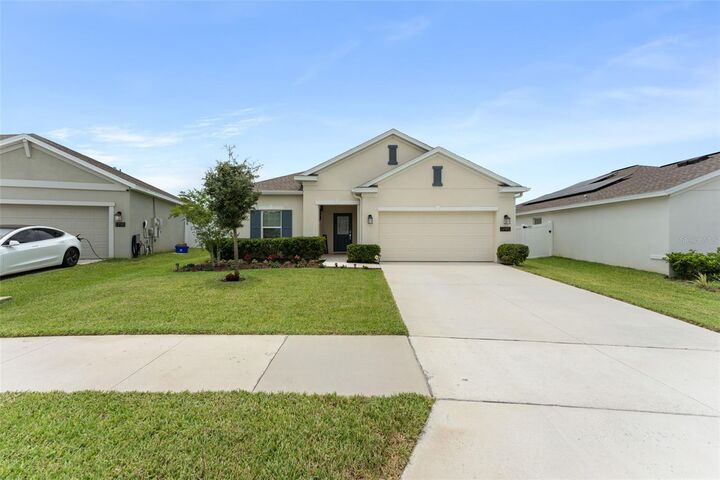 Property Photo:  1795 Ross Hammock Avenue  FL 34736 