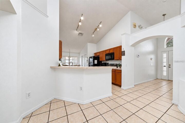 Property Photo: 232 Lake Shore Parkway FL 33896