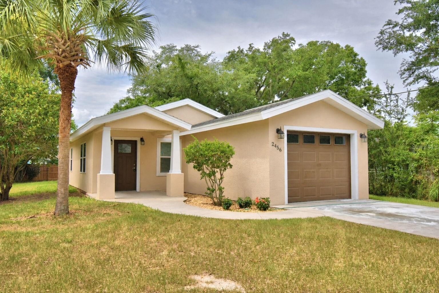 Property Photo:  2456 Bates Avenue SW  FL 33881 