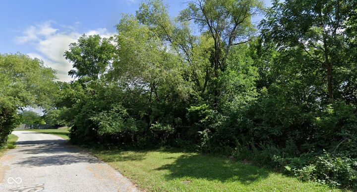 Property Photo:  345 E Park Street  IN 46074 