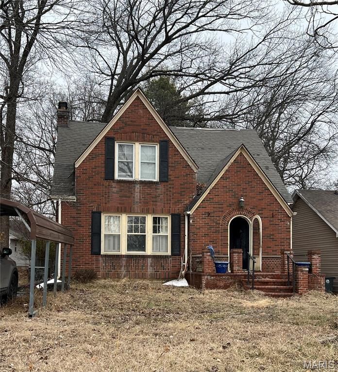 Property Photo: 420 E Cape Rock Drive MO 63701