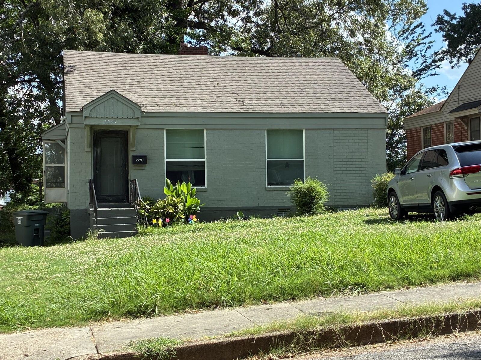 Property Photo: 2295 Poe Ave TN 38114