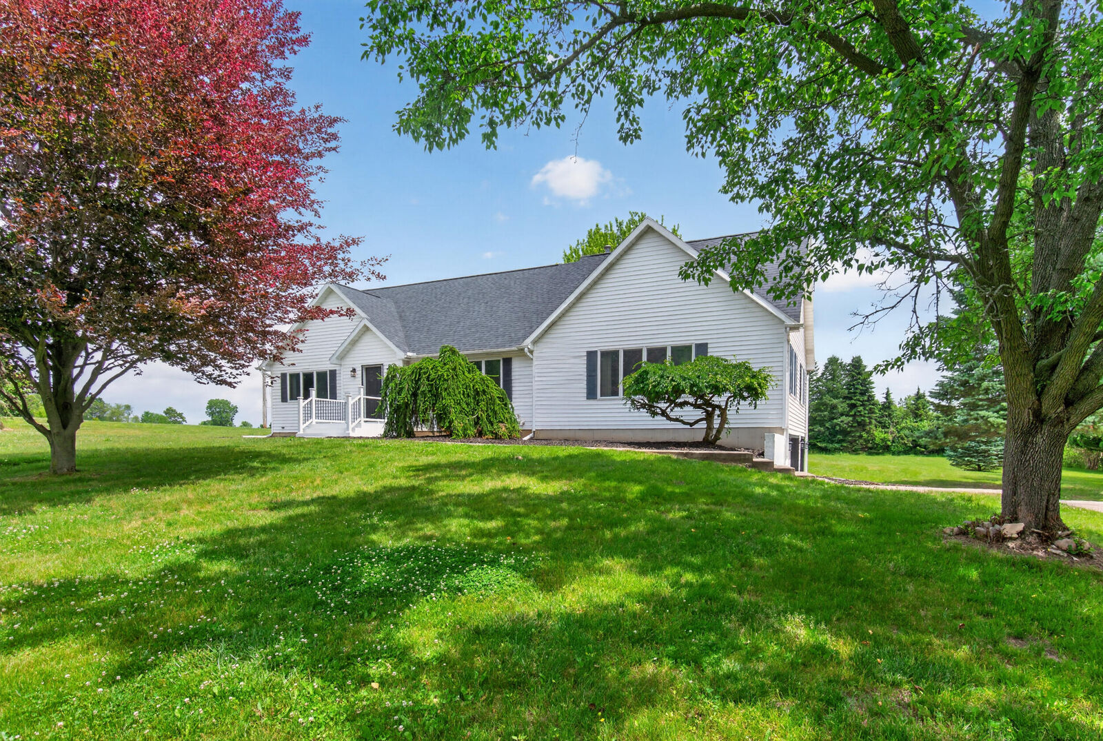 Property Photo:  5115 Lansing Avenue  MI 49201 