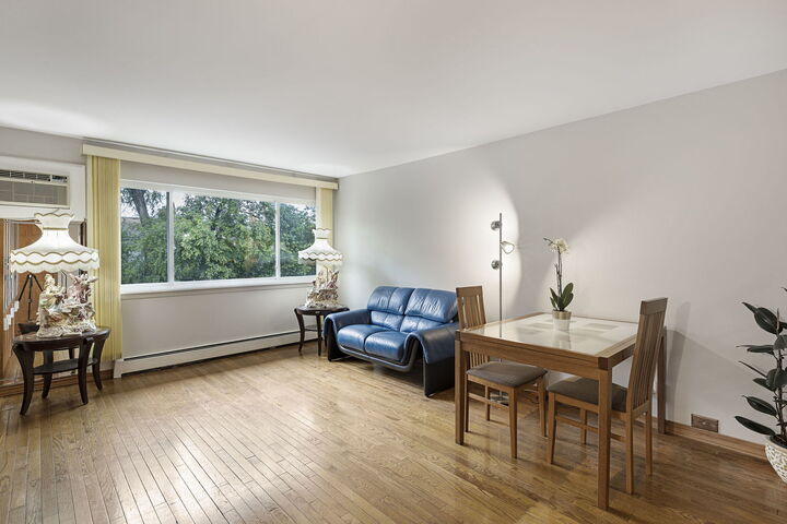 Property Photo: 8804 Briar Court 2C IL 60016