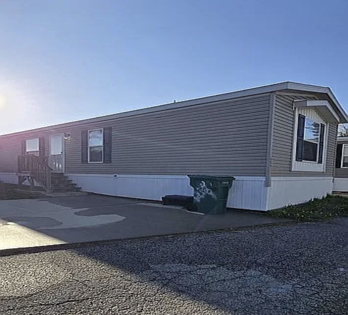 Property Photo:  534 E 37th Avenue 329  IN 46342 