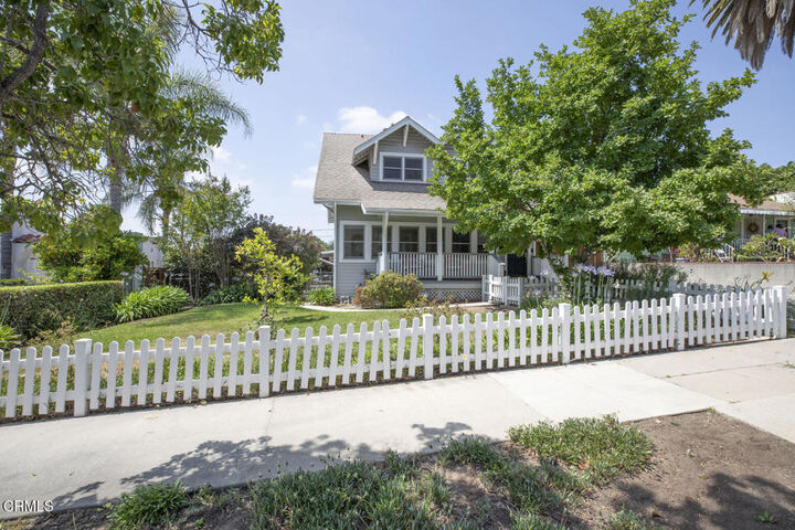 Property Photo: 2330 Yosemite Drive CA 90041
