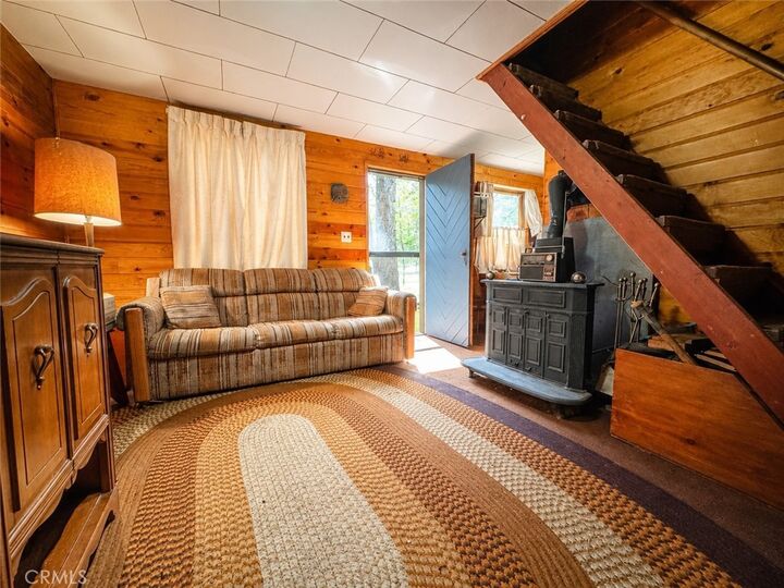 Property Photo:  909 E Big Bear  CA 92314 
