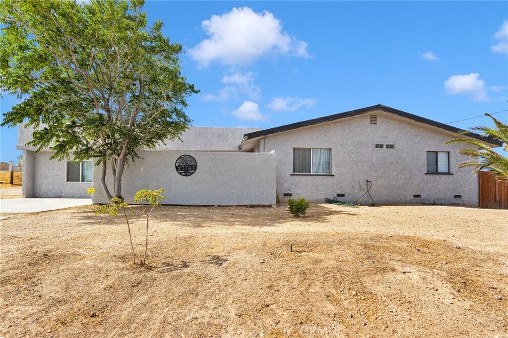 Property Photo: 27763 Crestview CA 92311