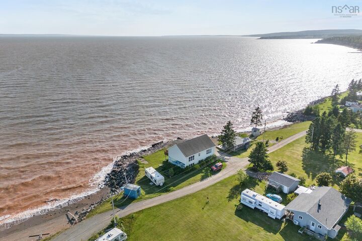 Photo de la propriété:  32 Evergreen Court  NS B0M 1B0 