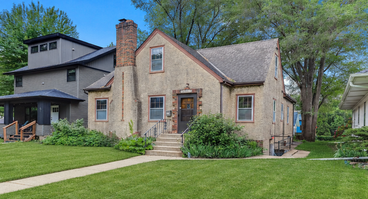 Property Photo:  75 Cleveland Avenue S  MN 55105 