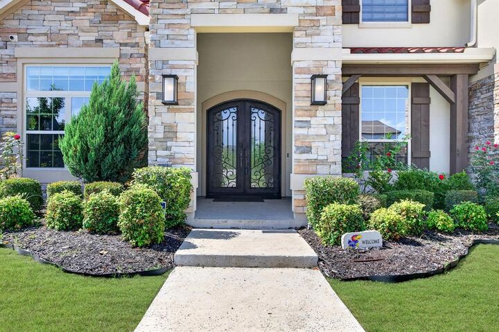 Property Photo: 689 Dancing Water Drive TX 75036