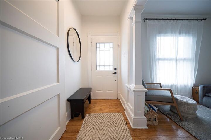 Property Photo: 22 Lawrence Street ON N3R 1A7