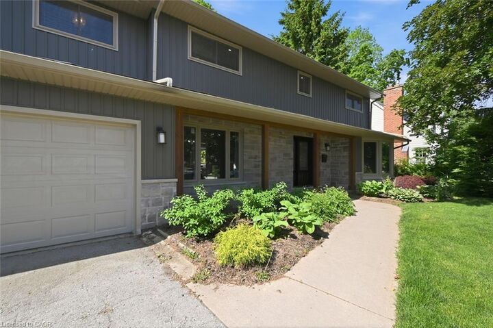 Property Photo: 94 Dorchester Drive ON L3M 1A8