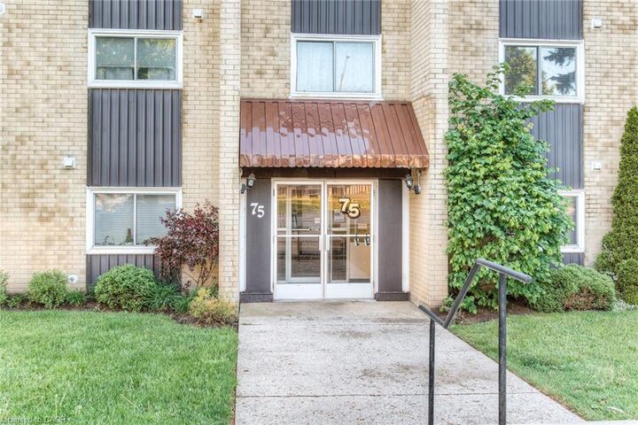 Property Photo: 75 Hazelglen Drive 310 ON N2M 2E2
