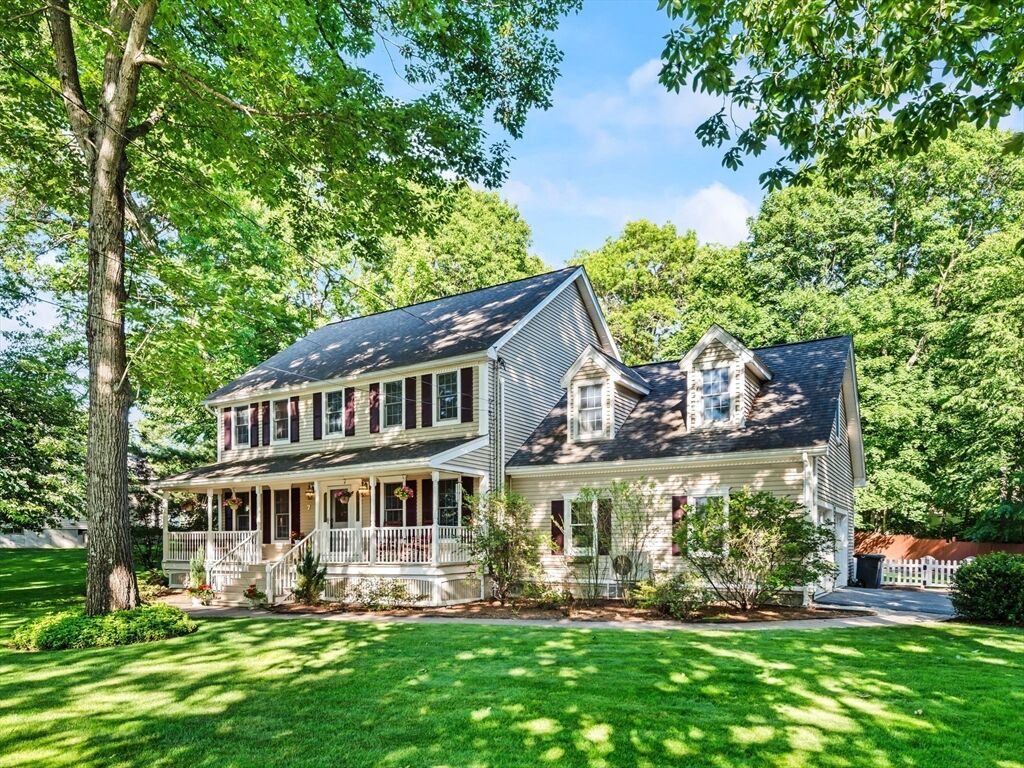 Property Photo: 7 Woodcliffe Ave MA 01604