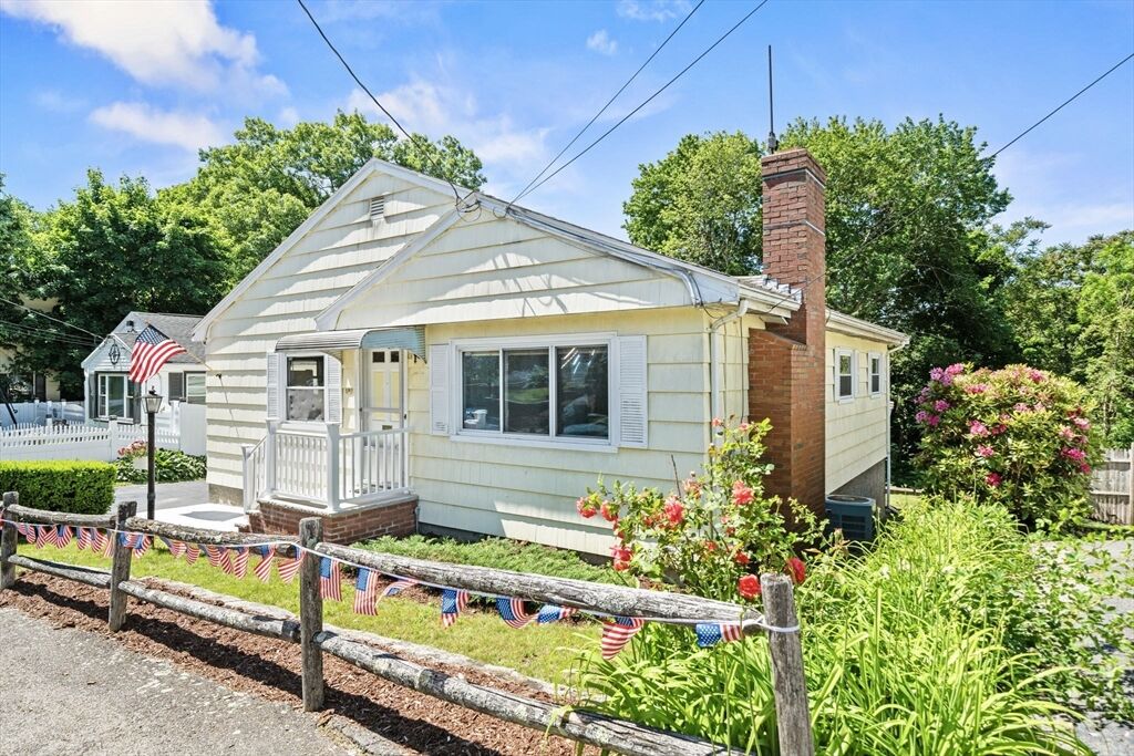 Property Photo:  38 Fays Ave  MA 01904 