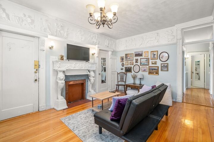 Property Photo:  15 Bellvista Road 2  MA 02135 