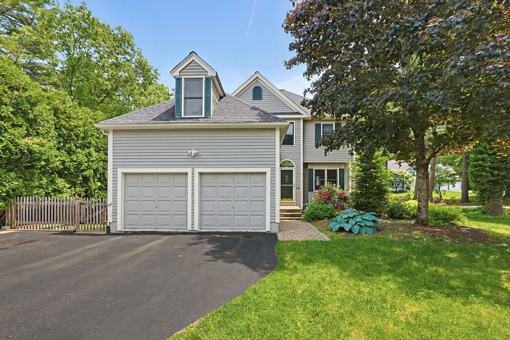 Property Photo:  6 Oakwood Ct.  MA 01701 