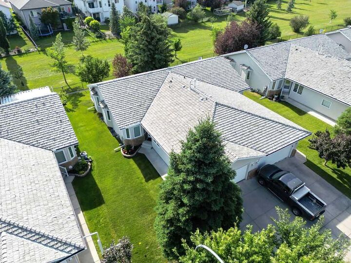 Property Photo: 601 Riverside Drive NW AB T1V 1S8
