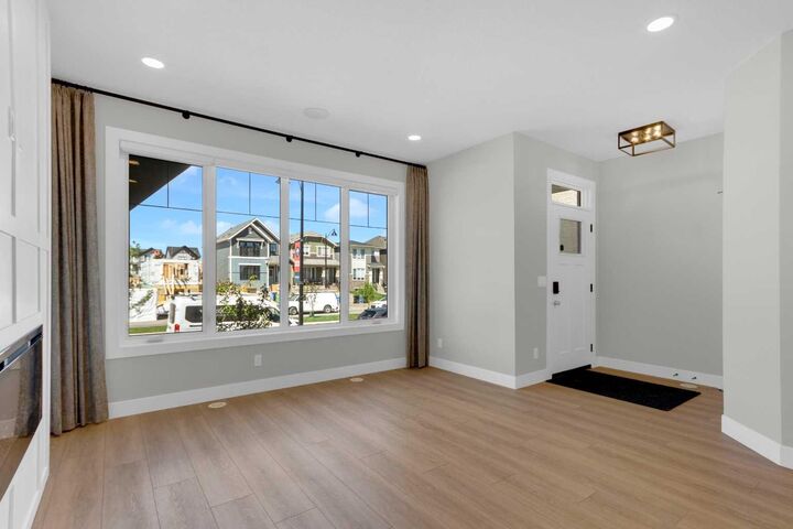 Property Photo: 86 Magnolia Street SE AB T3M 3X8