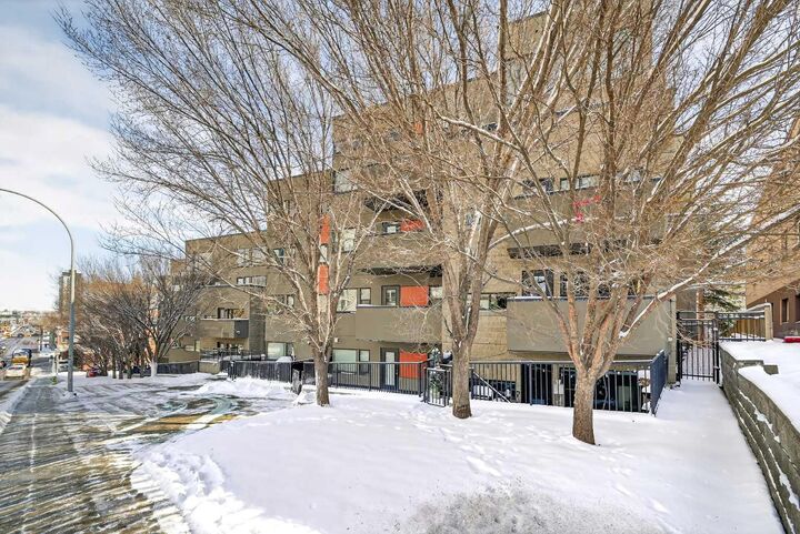 Photo de la propriété: 1828 14 Street SW 105 AB T2T 3S9