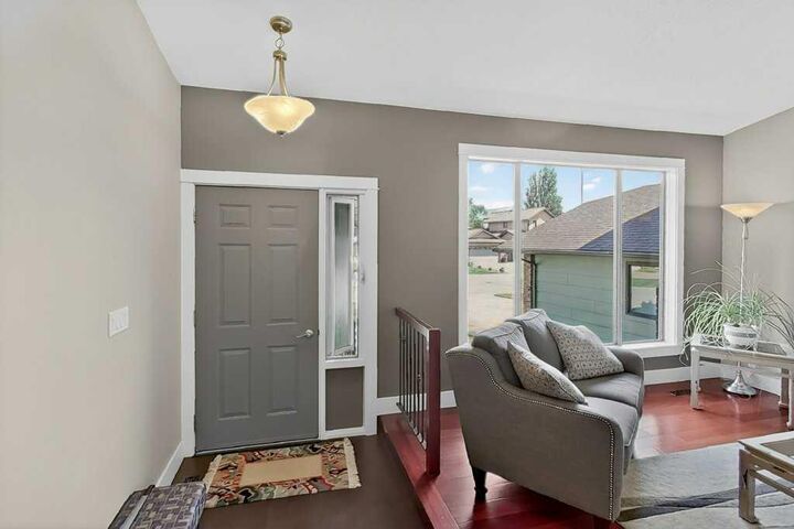 Property Photo: 63 Wildwood Crescent W AB T1K 6C8