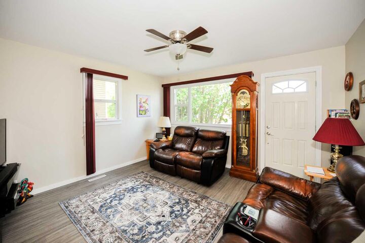 Property Photo: 5223 46 Street AB T4V 1H4