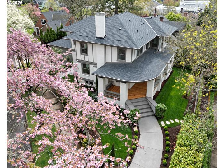 Property Photo:  3546 NE 27th Ave  OR 97212 