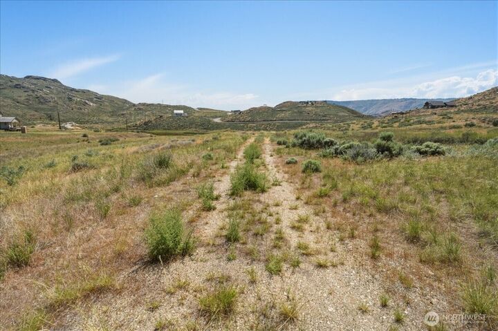 Property Photo: 0 Lot 1 Caspian Short Plat WA 98812