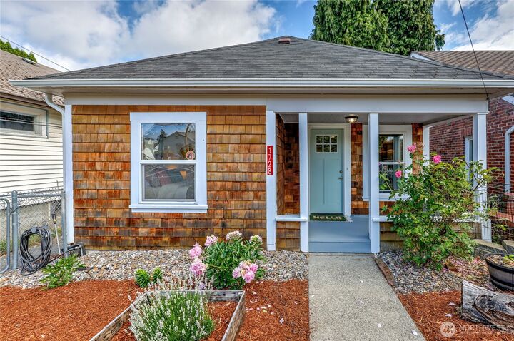 Property Photo: 1728 5th Street WA 98337