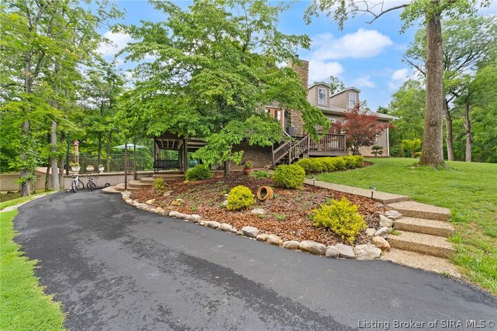 Property Photo: 11115 Lambs Ridge Road SE IN 47117