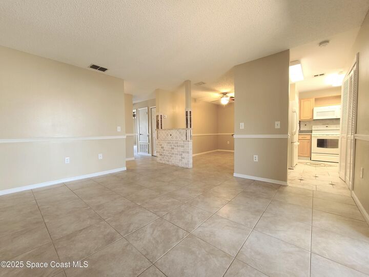 Property Photo:  100 Summer Place  FL 32953 