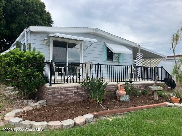 Property Photo:  504 Jennifer Circle  FL 32904 