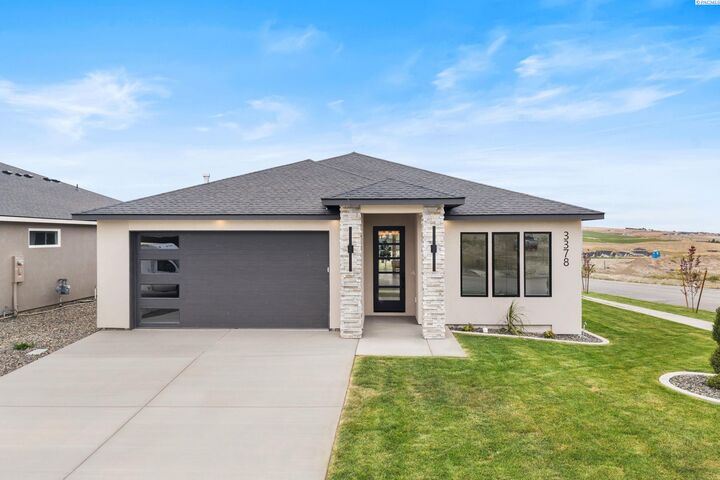 Property Photo:  3378 Allison Way  WA 99352 