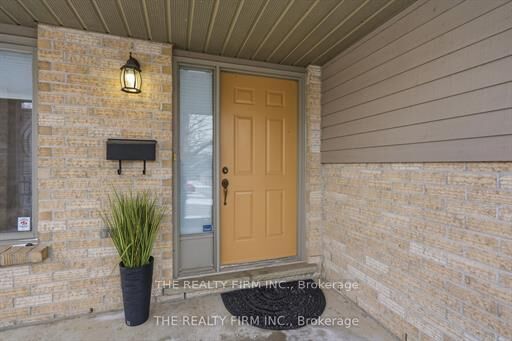 Property Photo: 1500 Richmond Street 56 ON N6G 4T8
