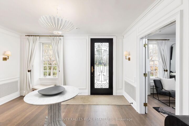 Property Photo: 470 Russell Hill Road ON M5P 2S7