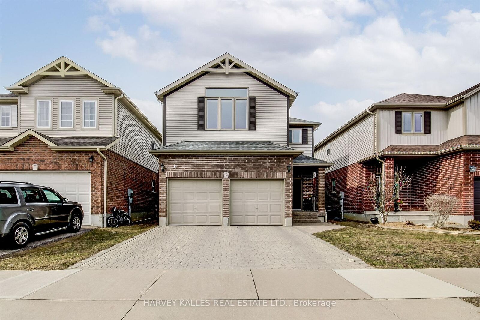 Property Photo: 106 Eden Oak Trail ON N2A 0G1